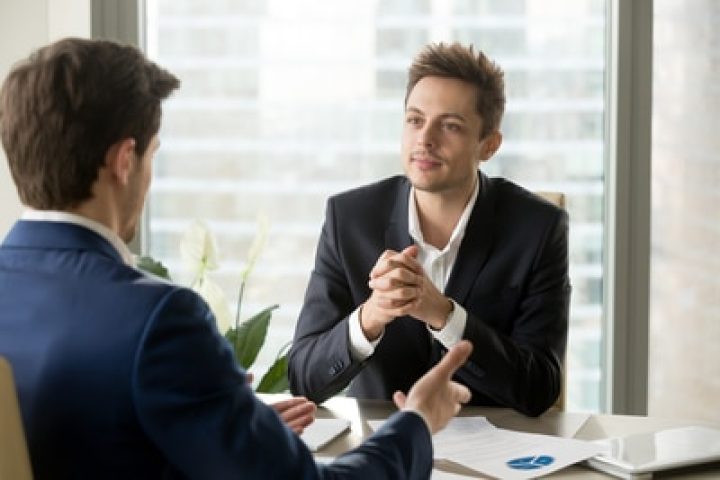 Main in suit as effective leaders.